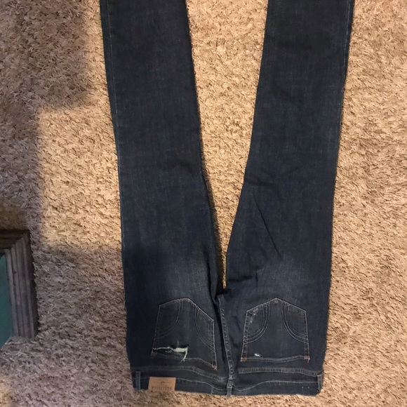 Dark denim distressed Hollister Jeans - Picture 3 of 6